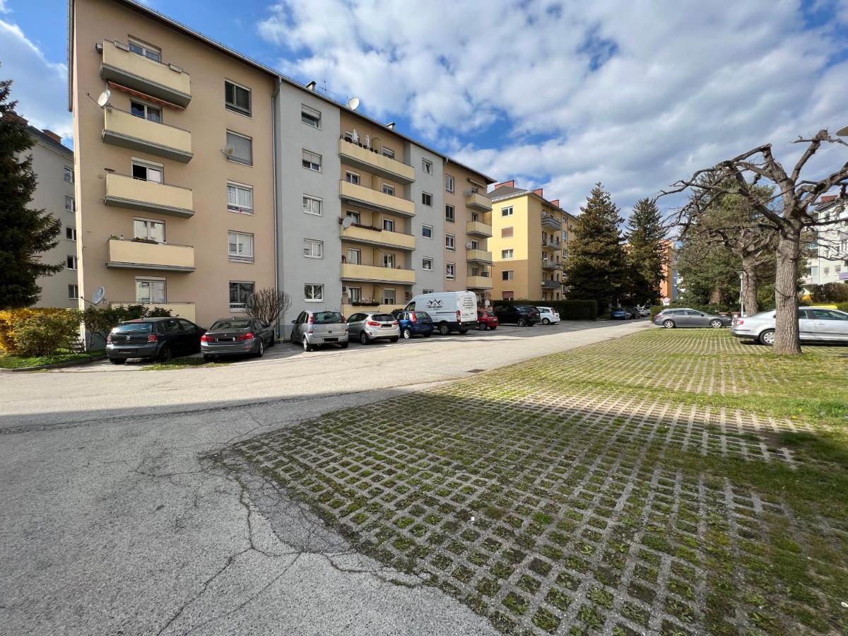 Friendly Space Apartment Graz Dış mekan fotoğraf